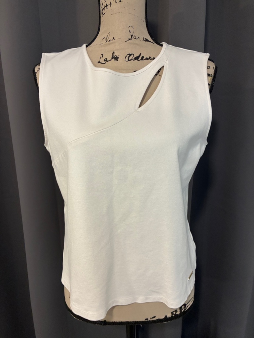 Nine West Sleeveless Tank with Asymmetric Cutout